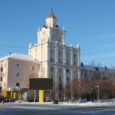 2 Комнатная Квартира Центр Города Костанай Extérieur photo